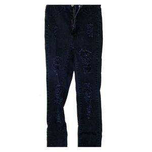 Fashion Nova black distressed skinny jean